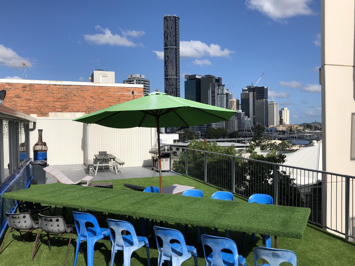 Joe'S Place Backpackers Hostel Brisbane Buitenkant foto