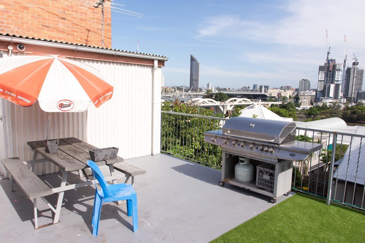 Joe'S Place Backpackers Hostel Brisbane Buitenkant foto